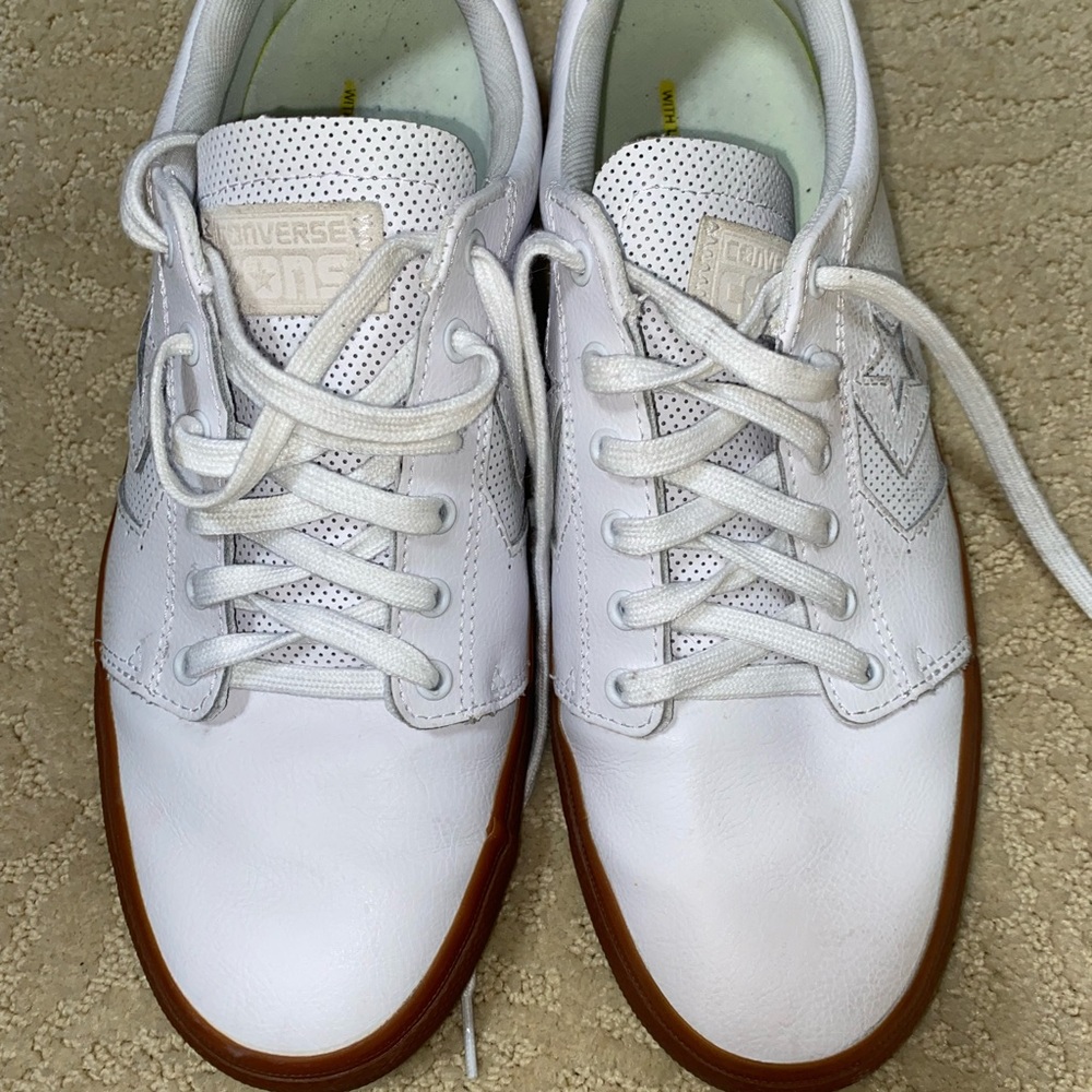 Men’s Kenny Anderson converse.